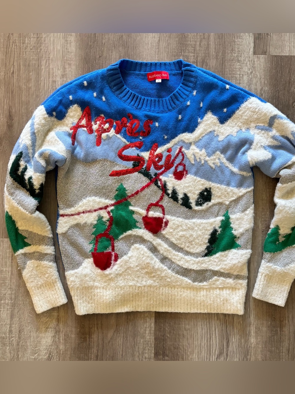 Après Skis Crewneck Sweater - Blue/White/Red blizzard Bay size small